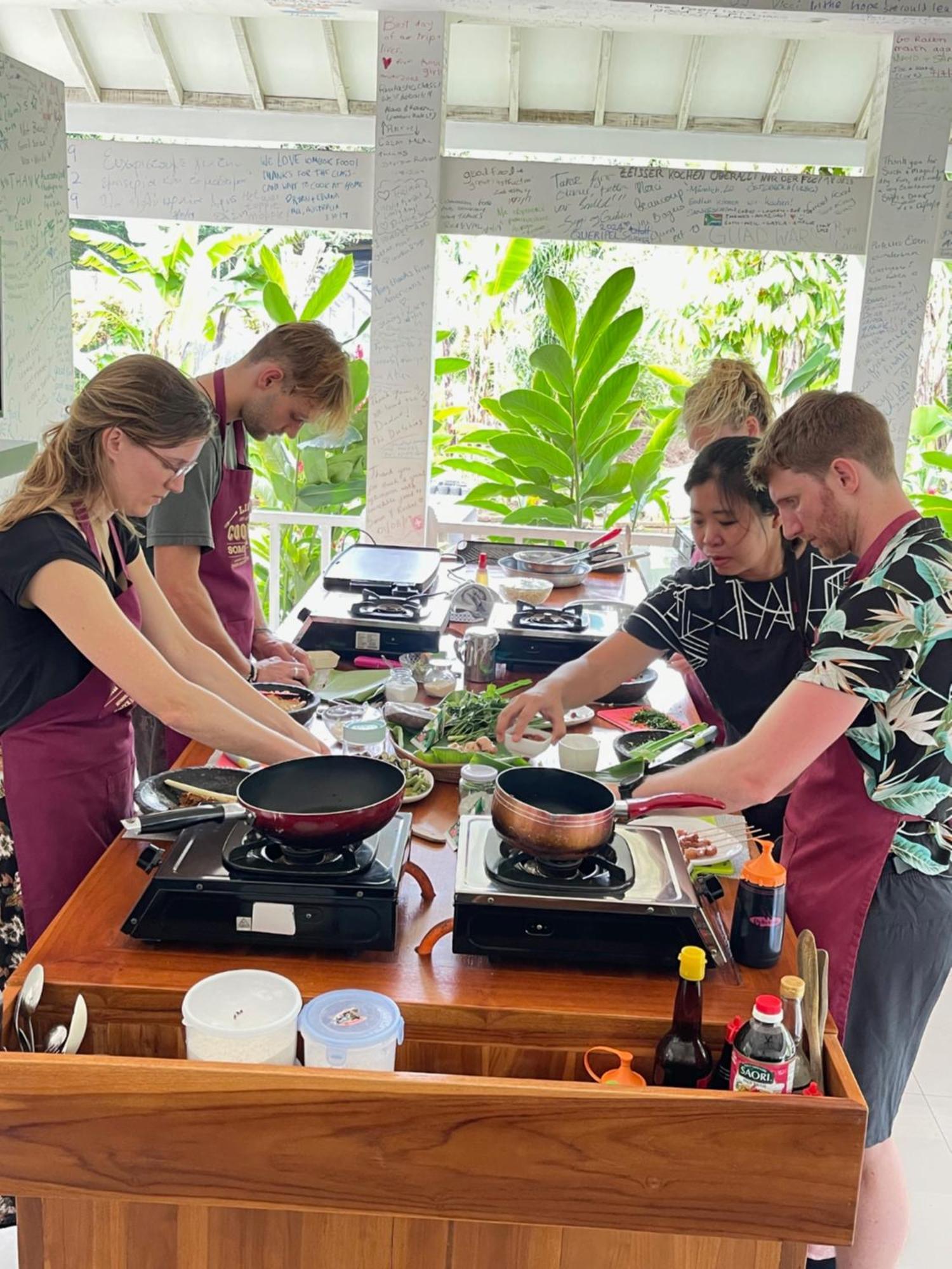 Anggrek Putih Homestay & Cooking Class Senggigi Exterior foto