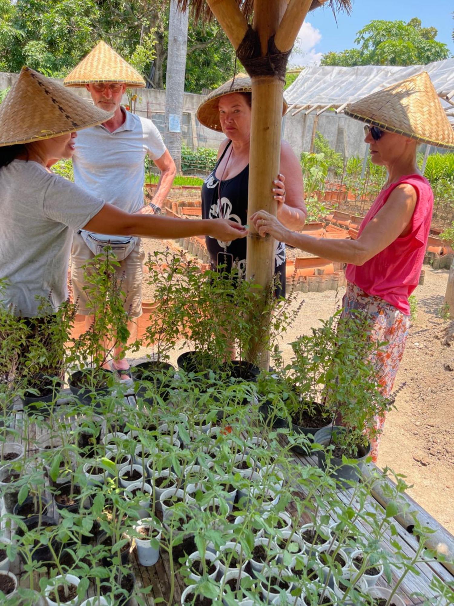 Anggrek Putih Homestay & Cooking Class Senggigi Exterior foto