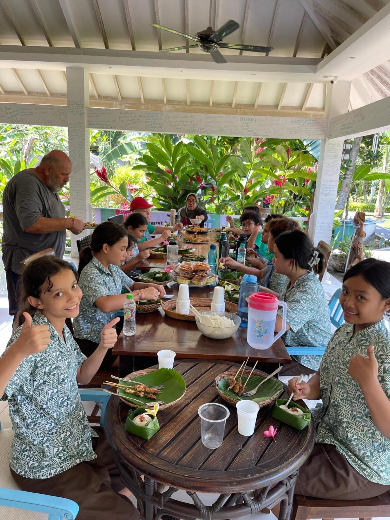 Anggrek Putih Homestay & Cooking Class Senggigi Exterior foto